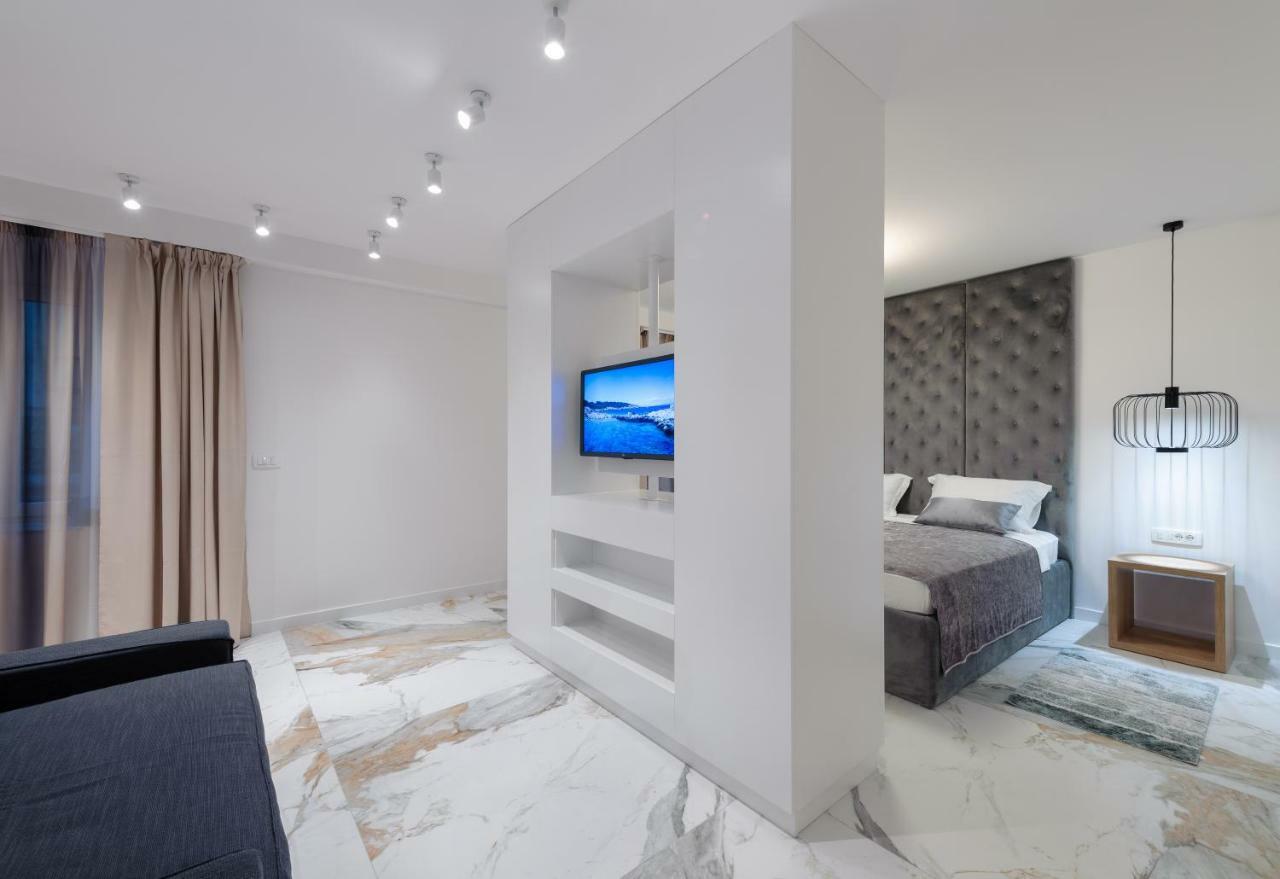 Royal Luxury Room สปลิท ภายนอก รูปภาพ