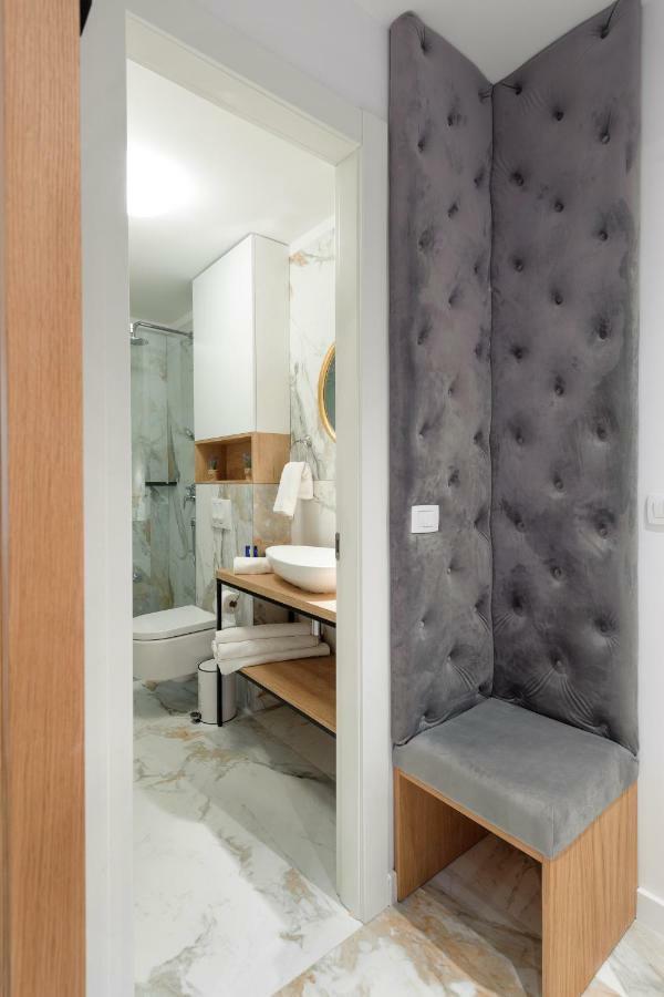 Royal Luxury Room สปลิท ภายนอก รูปภาพ